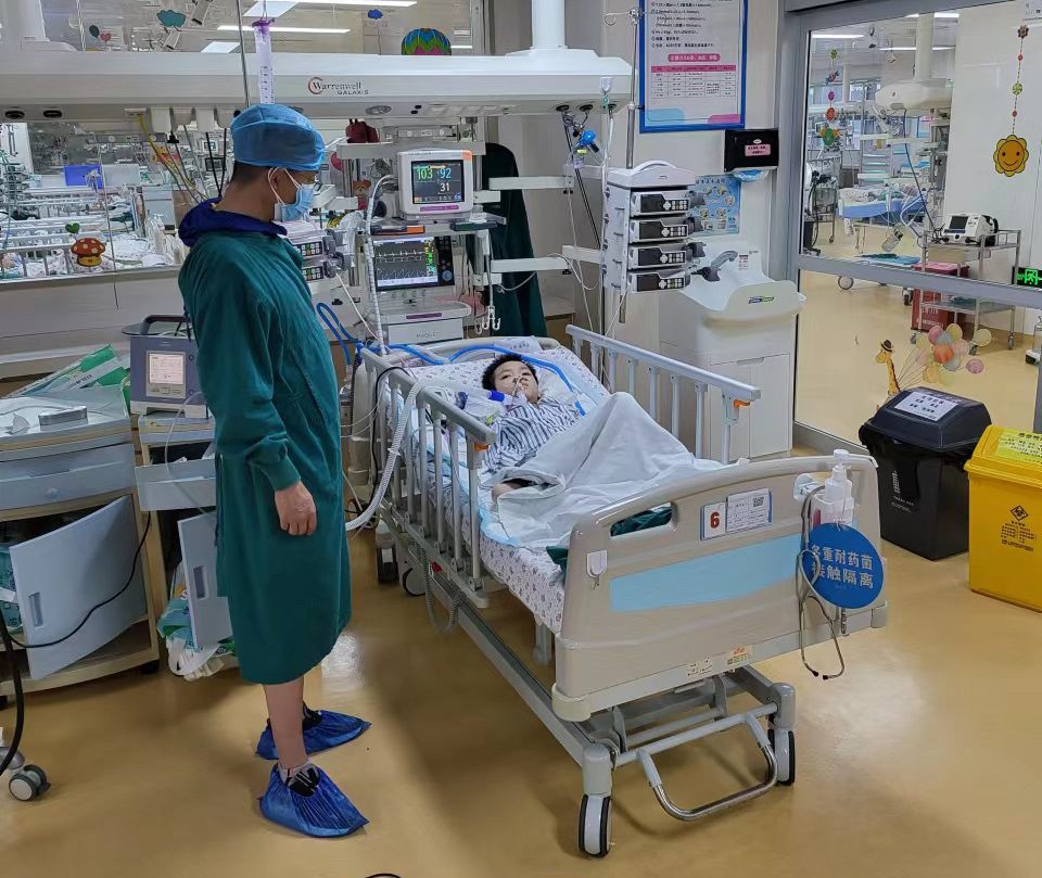 临泉县跨省救护车出租公司