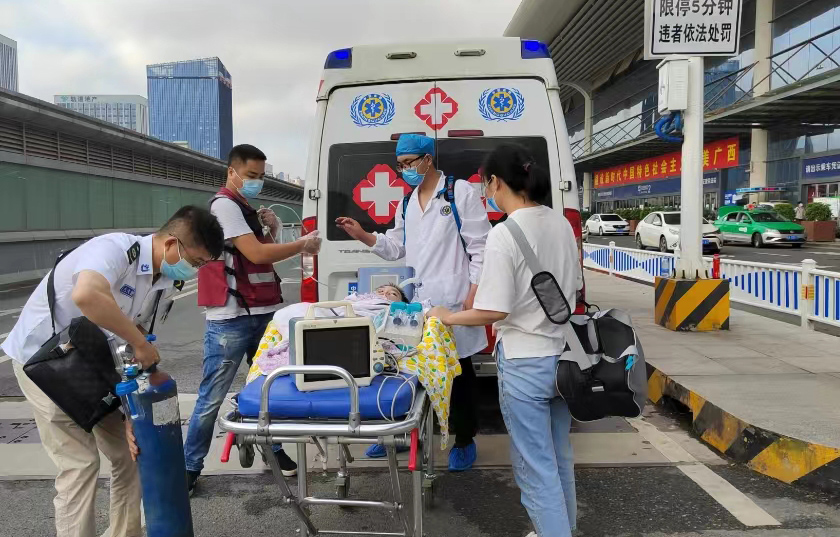 临泉县救护车出租公司